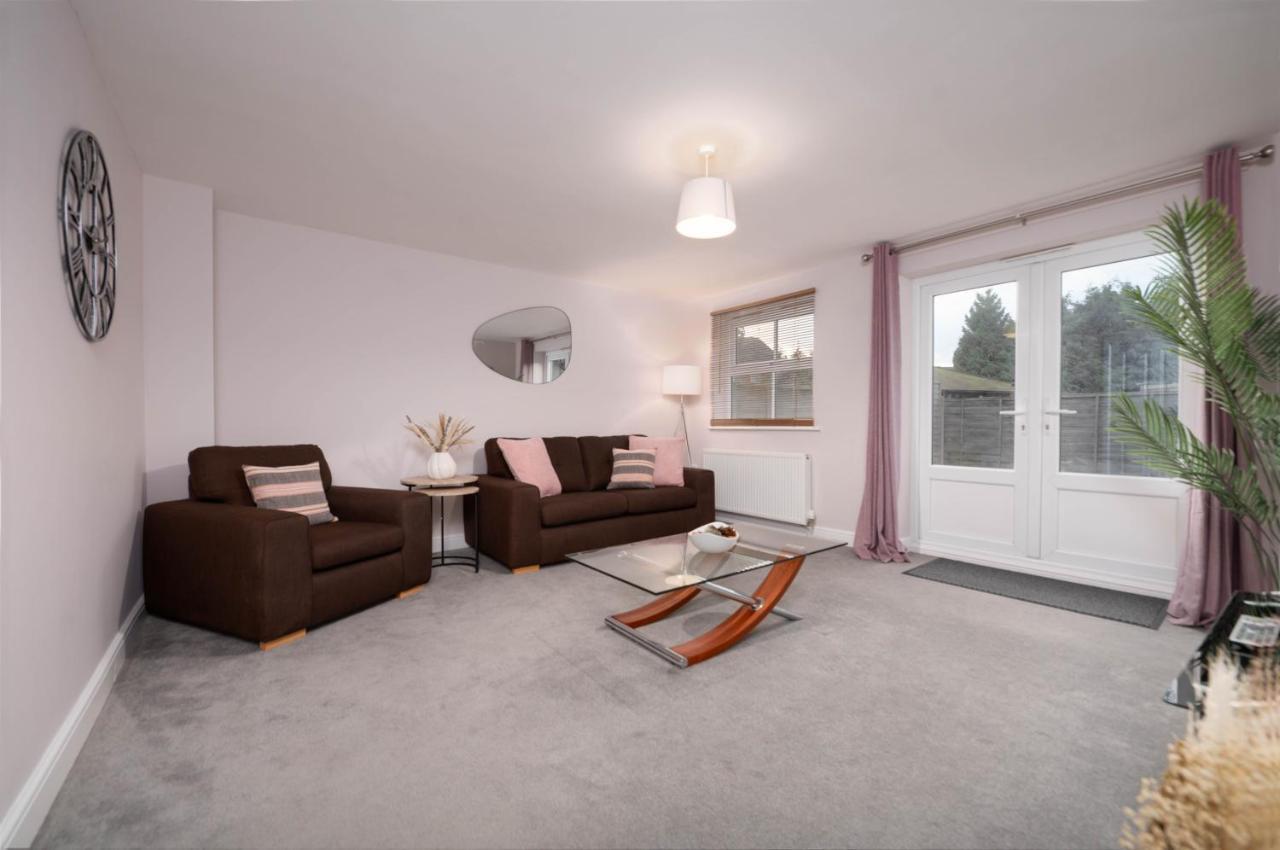 Stunning 3 Bed With Parking & Garden Villa Market Rasen Eksteriør billede
