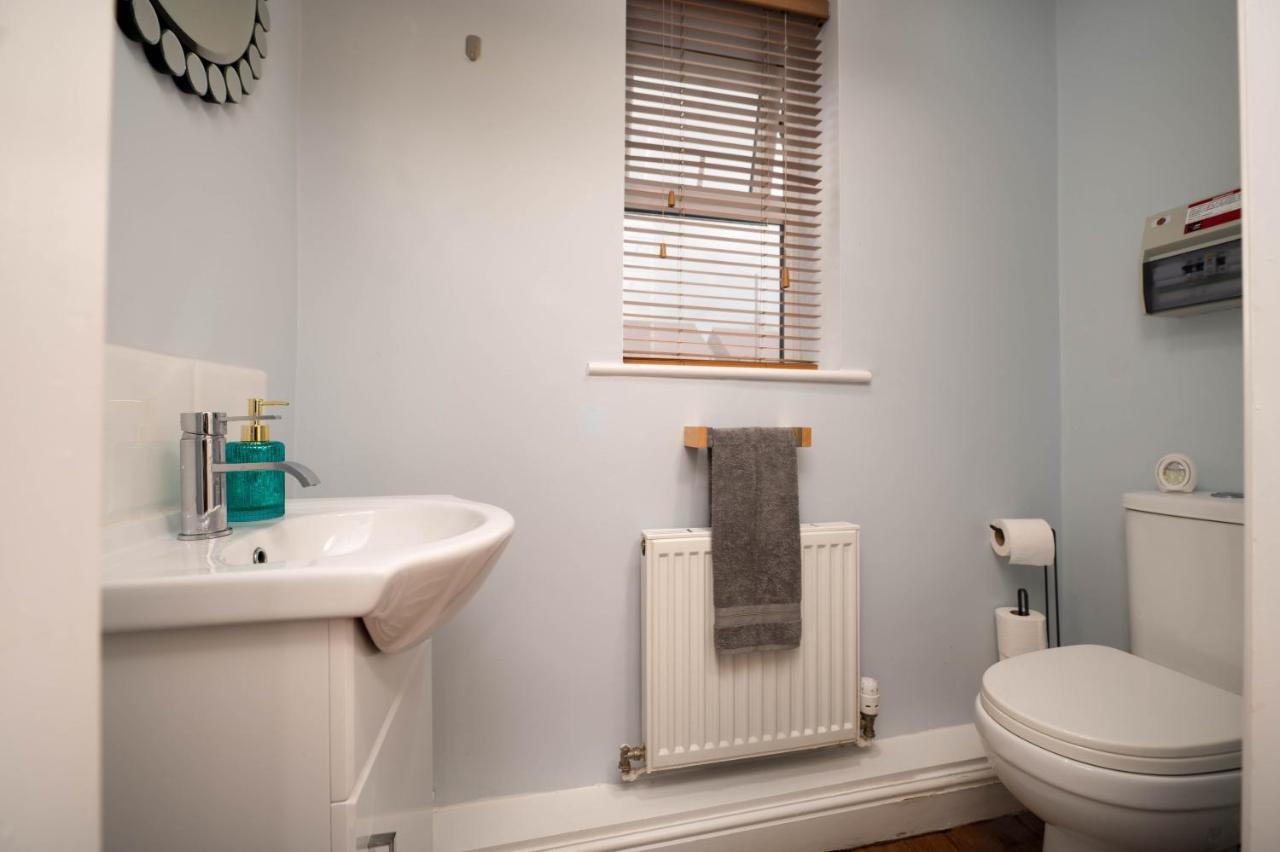 Stunning 3 Bed With Parking & Garden Villa Market Rasen Eksteriør billede