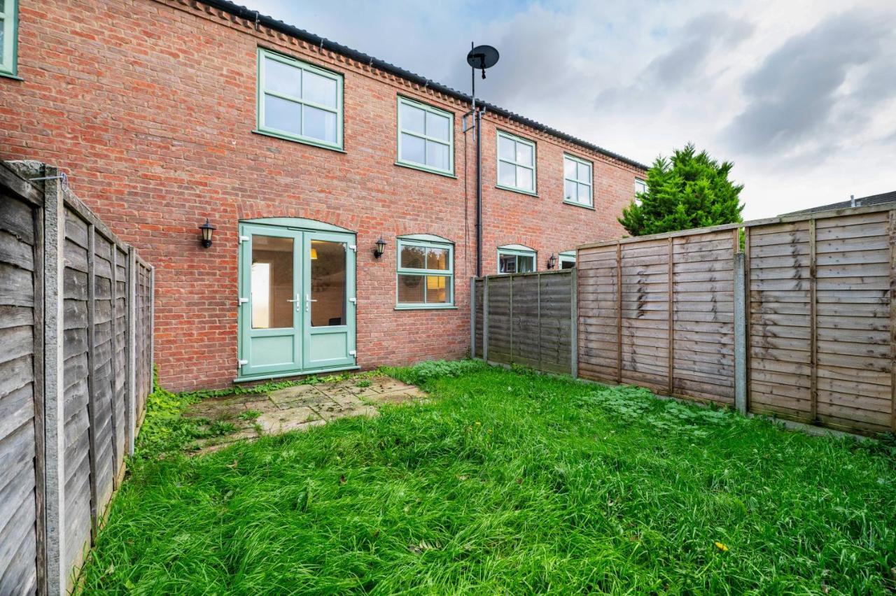 Stunning 3 Bed With Parking & Garden Villa Market Rasen Eksteriør billede